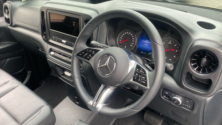 Mercedes-Benz Vito L3 Diesel Rwd 114CDI Pro Van 9G-Tronic